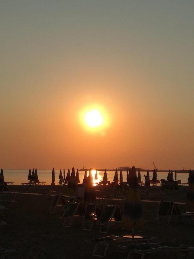 Appartamento Minerva Rimini Esterno foto